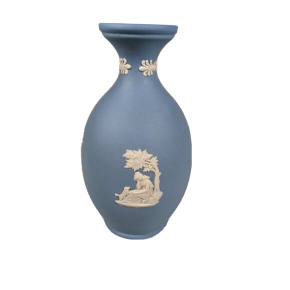 Wedgwood Blue Jasperware Cherub Pattern Small 5'" Vase Made In England - Picture 2 of 6